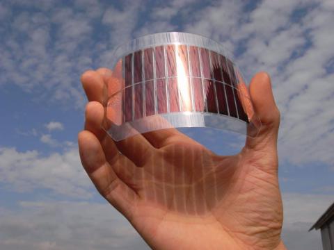Graphene Solar Cells